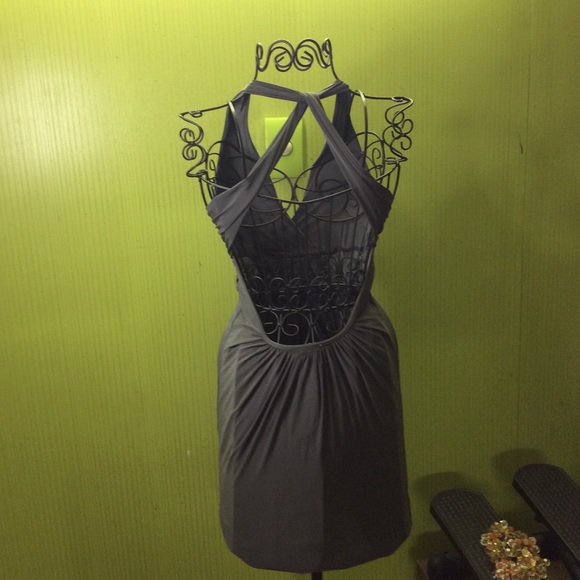 Elegant n sexy - Picture 3 of 4